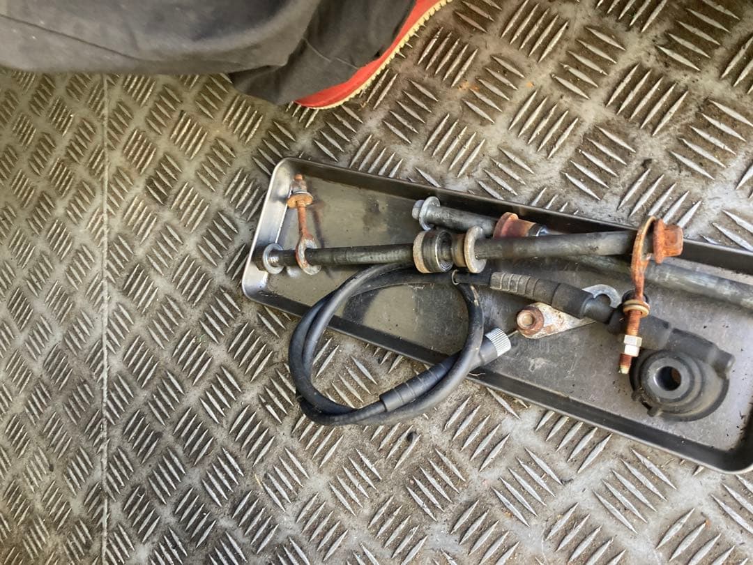 キレイ　NS-1 ホイール セット　エアバルブ新品交換　タイヤもバリ溝