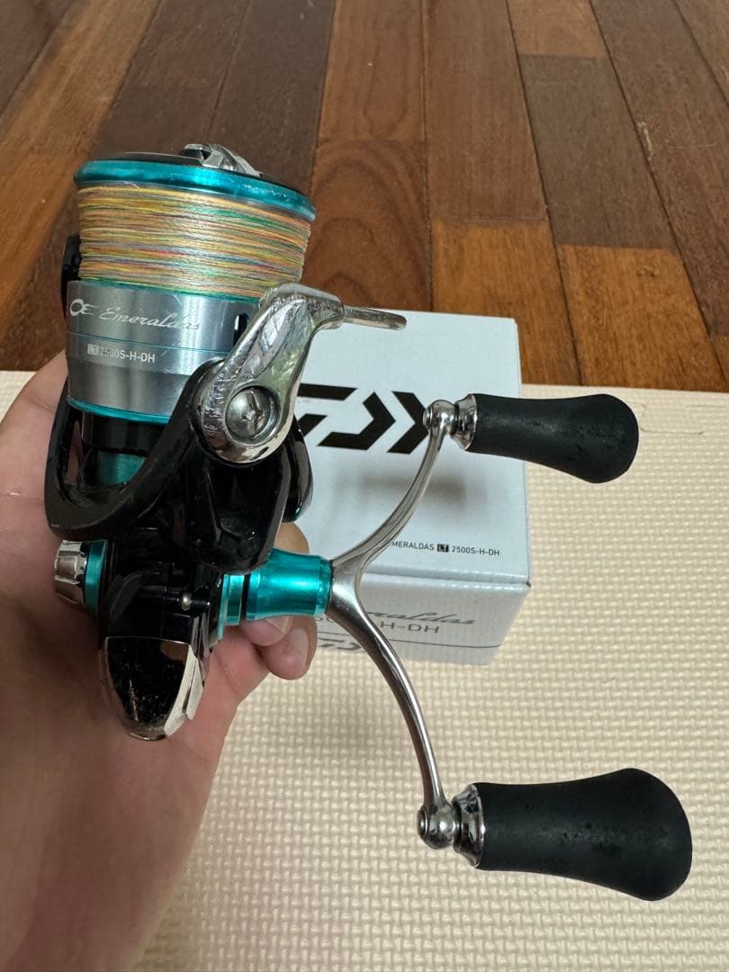 ダイワ エメラルダスLT2500S-H-DH