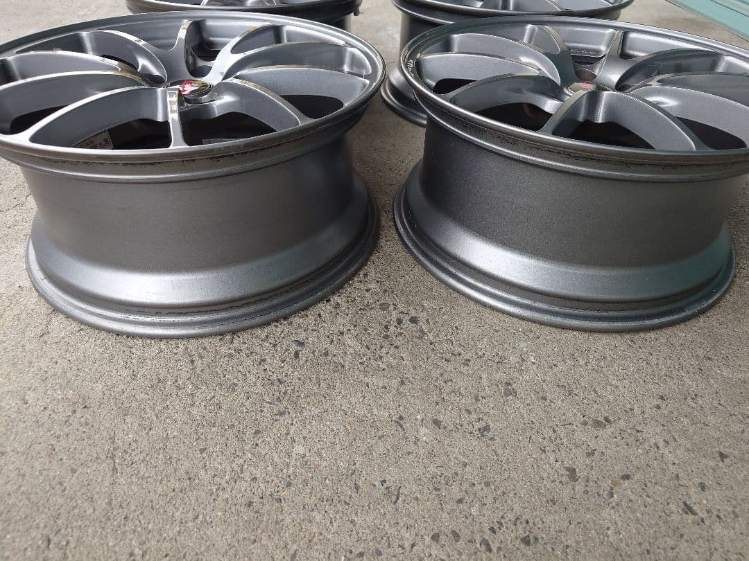 【週末限定値下げ】STI Performanceホイール 18インチ ガンメタ