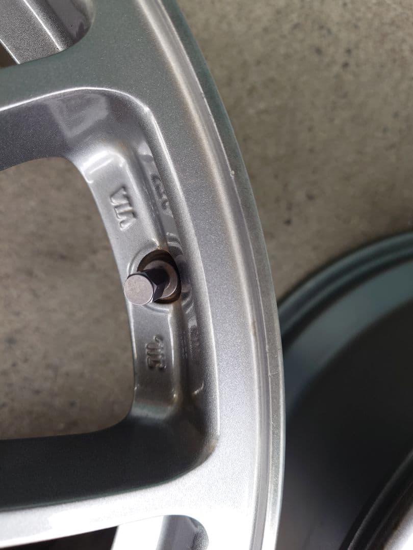 【週末限定値下げ】STI Performanceホイール 18インチ ガンメタ