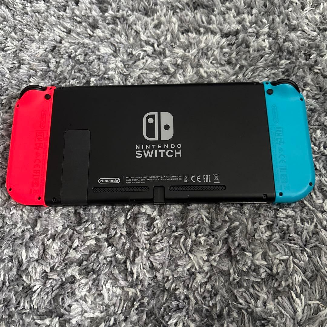 P*u様 Nintendo Switch 本体 青/赤 セット