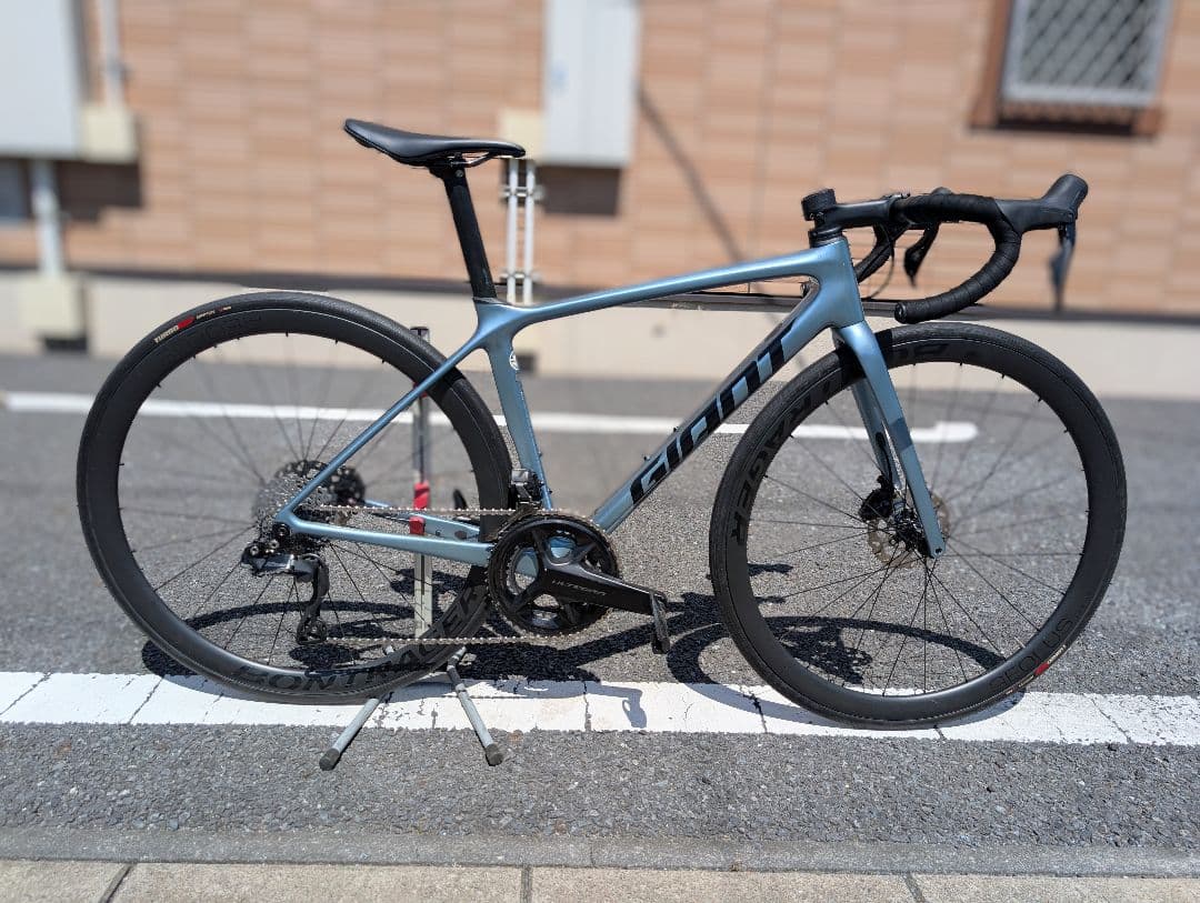 GIANT ADVANCED TCR PRO1 DISC カーボンロードバイク