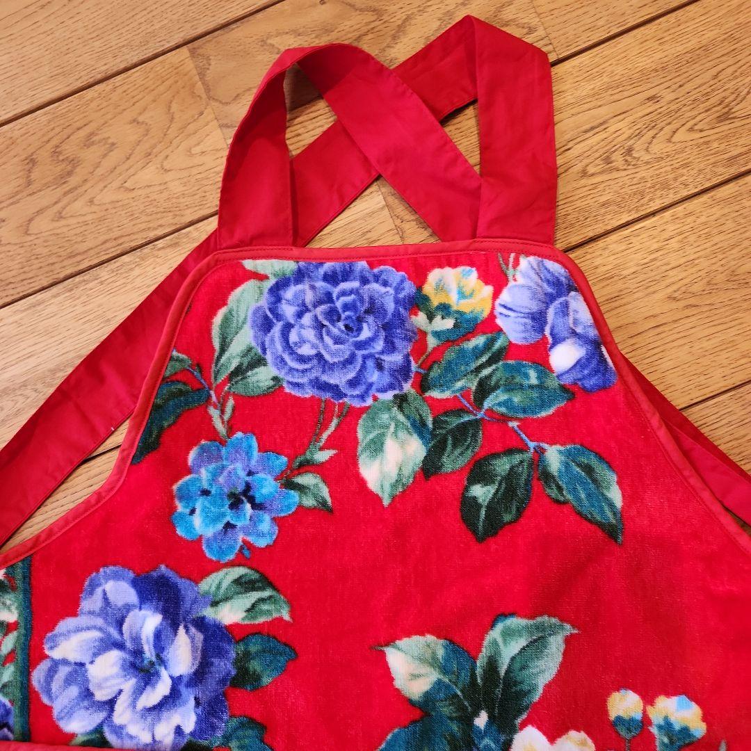 未使用　LEONARD FASHIONフラワープリントエプロンレッド　レオナール