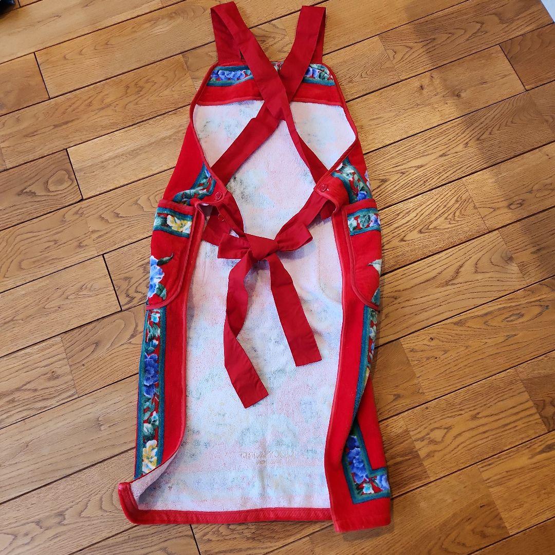 未使用　LEONARD FASHIONフラワープリントエプロンレッド　レオナール