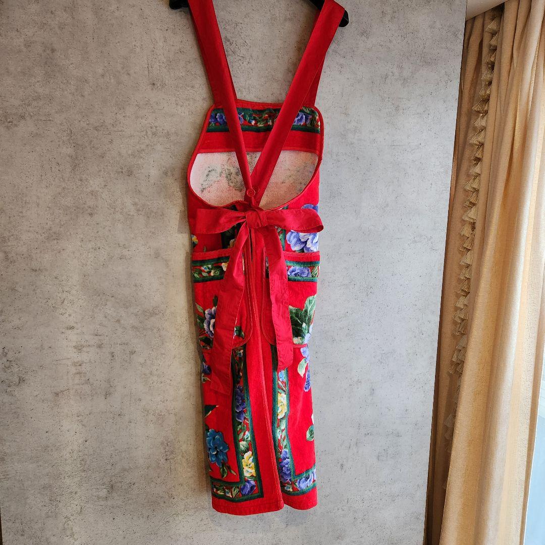 未使用　LEONARD FASHIONフラワープリントエプロンレッド　レオナール