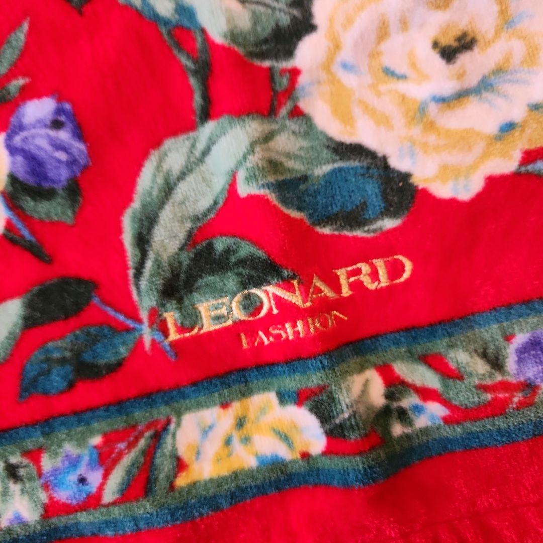 未使用　LEONARD FASHIONフラワープリントエプロンレッド　レオナール