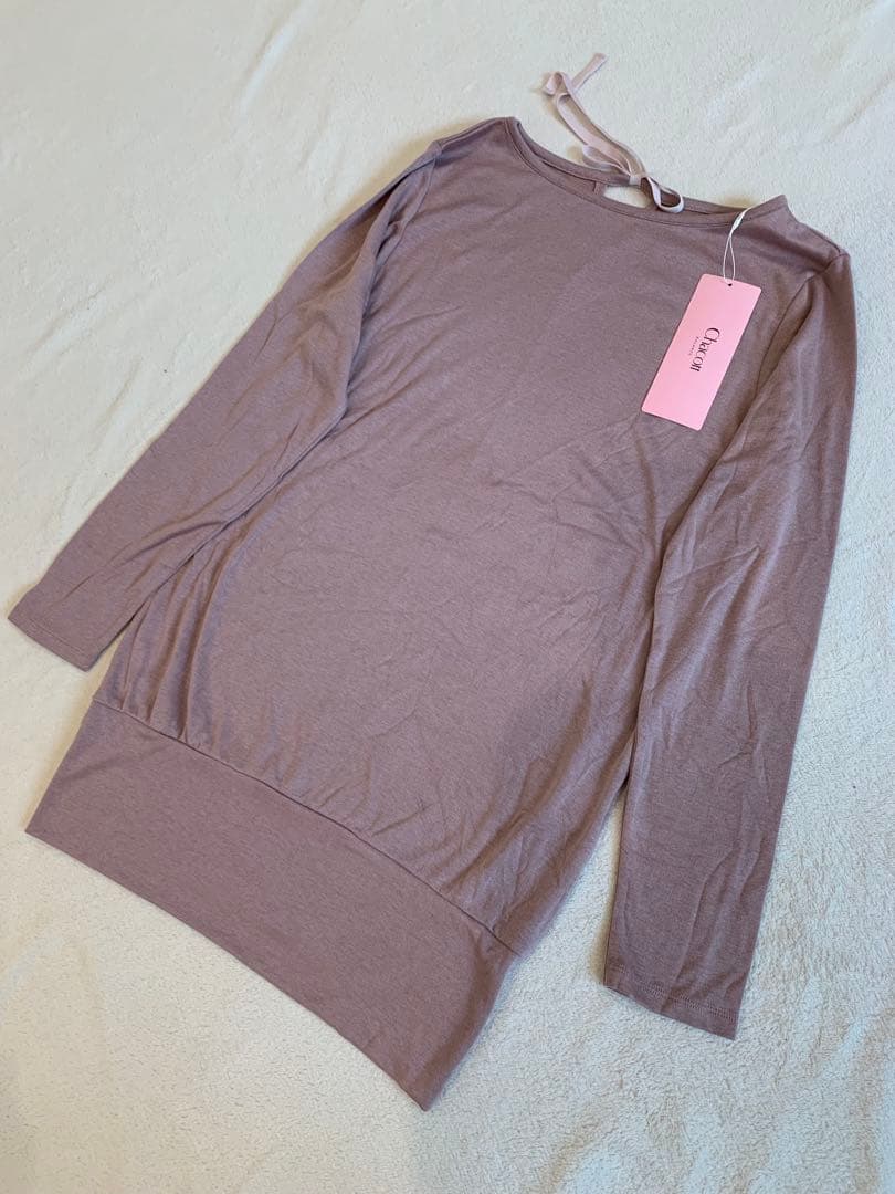 Chacott リボン付き長袖ヨガウェア　新品　Mサイズ