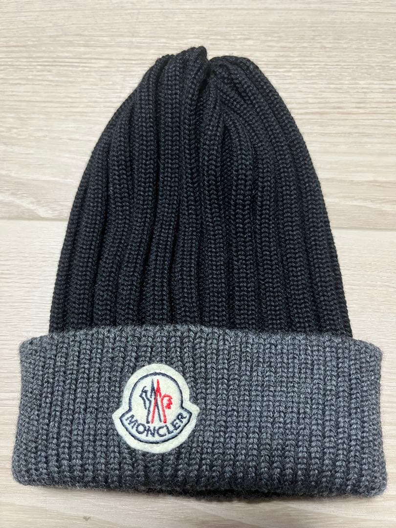 【ゆーちゃん】MONCLER ニット帽 ブラック・グレー