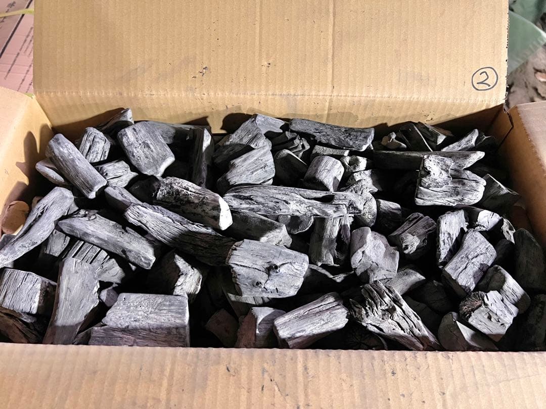 窯元直売！紀州備長炭［馬目並］15キロ②