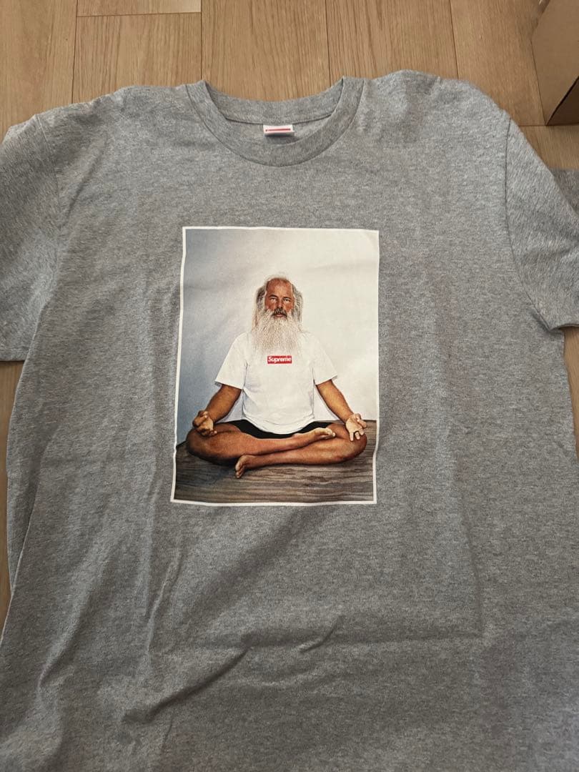 Supreme 瞑想者プリント Tシャツ グレー
