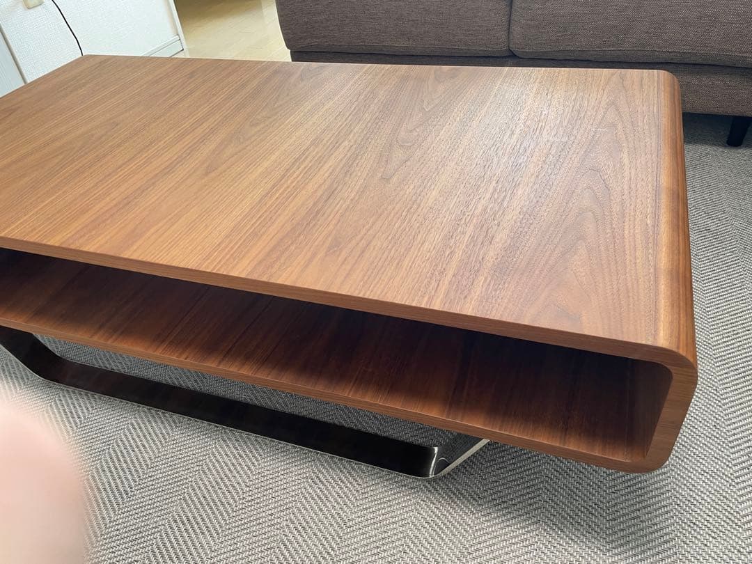ニトリ　モダンウッド調長方形テーブル