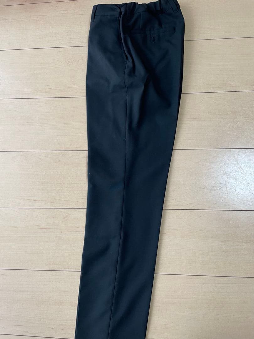 子供卒業式スーツ黒4点スーツ上下ネクタイはコムサイズム、シャツはラルフローレン