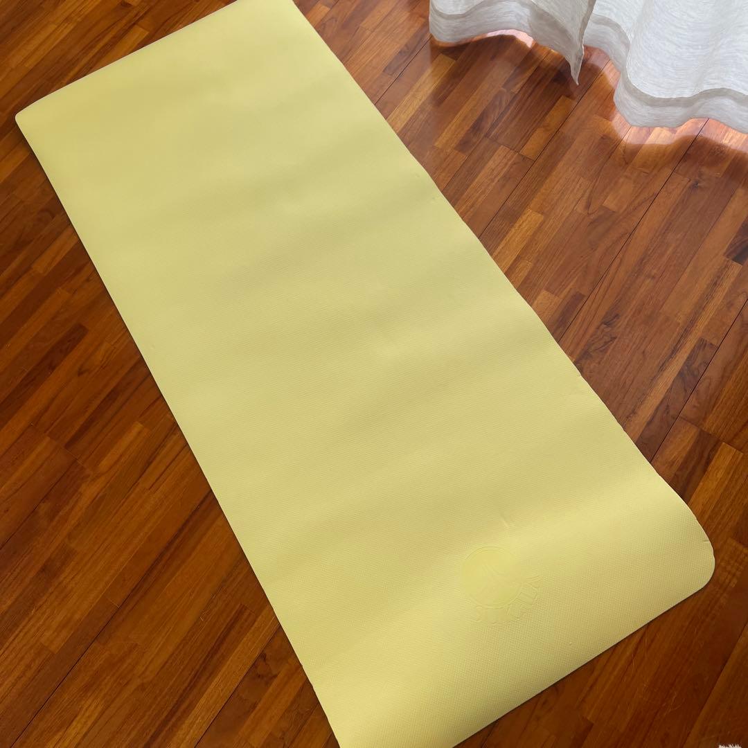 ちこっちゃん⭐︎SUKALA ヨガマットケースとタオルセット