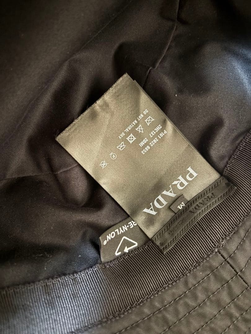 PRADA Nylon バケットハット