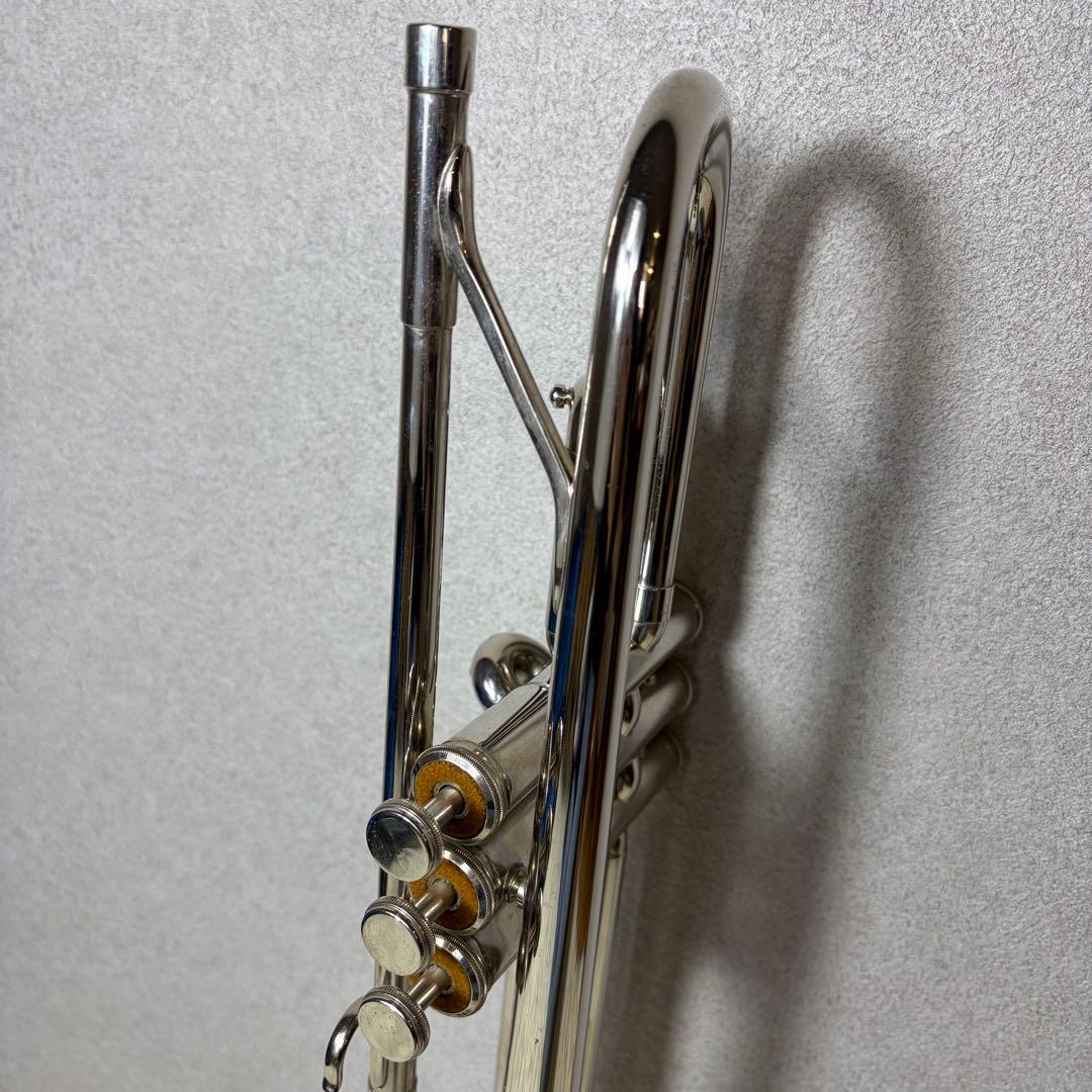 【美品】YAMAHA　YTR-135 B♭トランペット ニッケルメッキ　シルバー