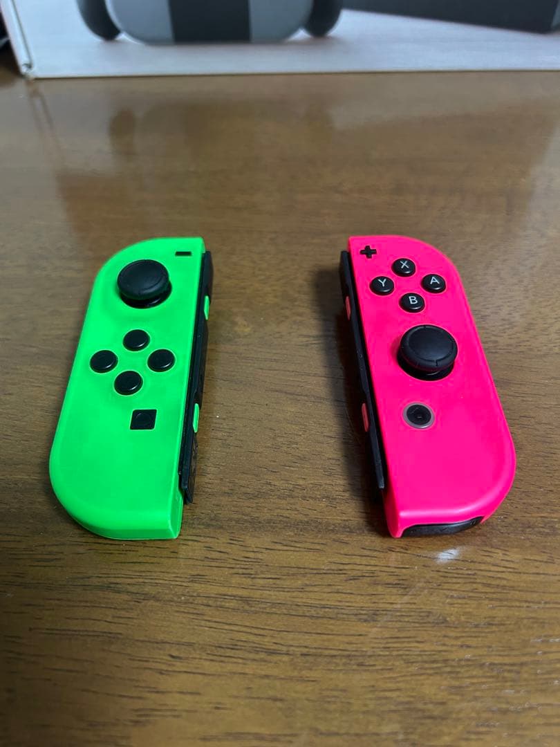 Switch 【オマケ多数】本体 カラフルジョイコン付き