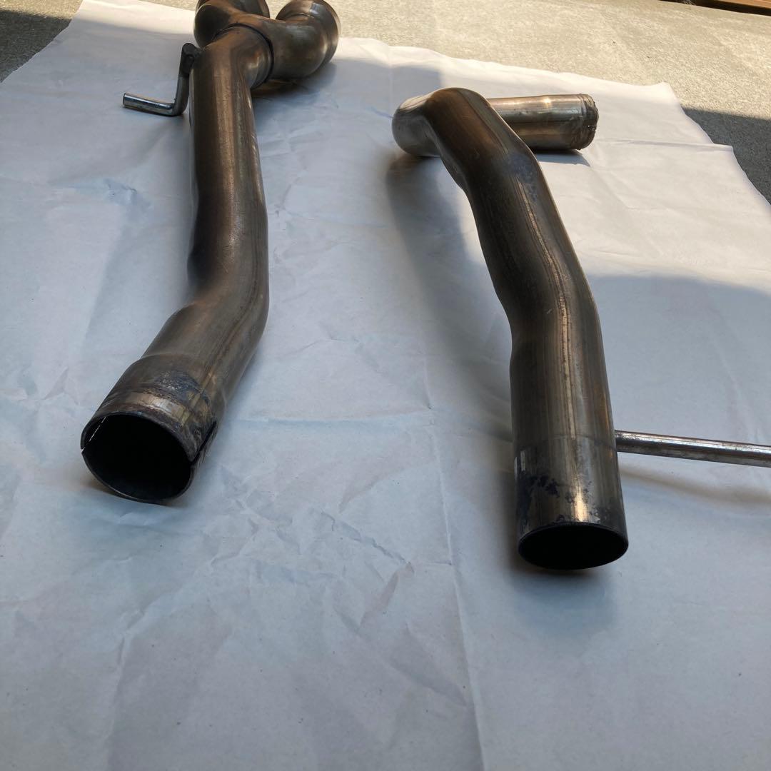 Audi A1 8x 1.4tfsi 社外マフラー