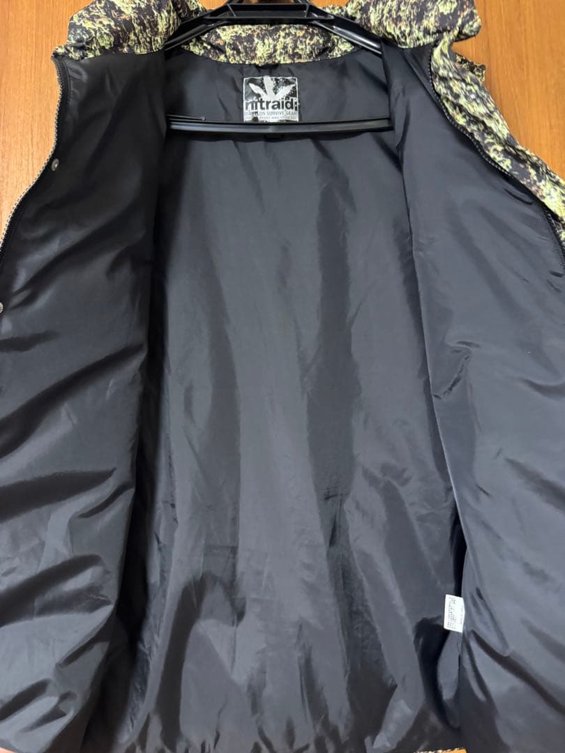 【激レア★極美品】nitraid リアルウィード　ダウンベスト　ナイトレイド L