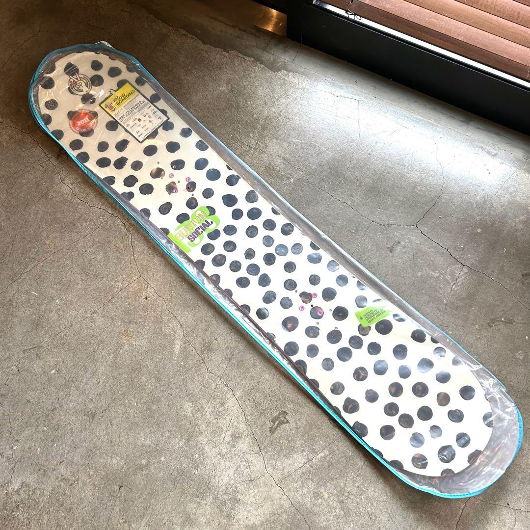 【新品未開封】バートン Burton 2011 Social 138cm 板のみ