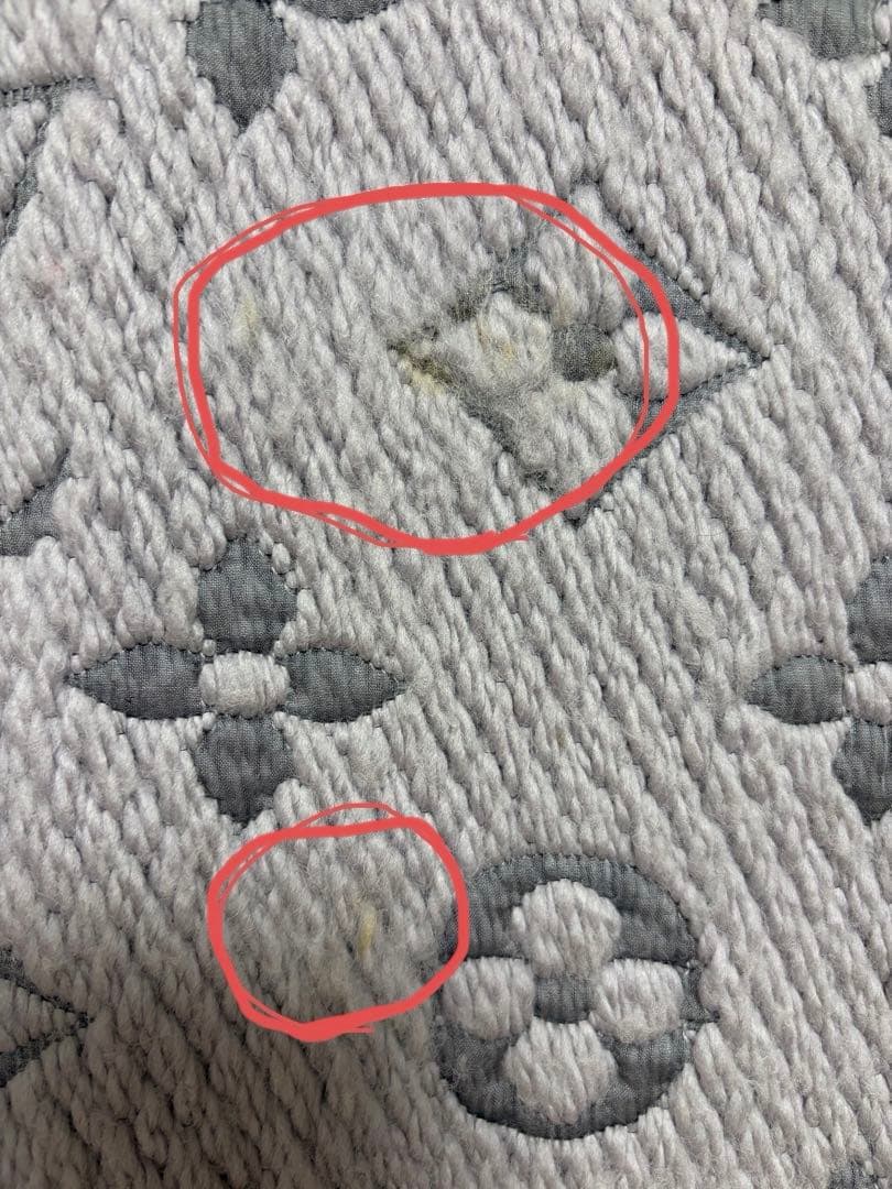 LOUIS VUITTON ルイヴィトン　マフラー（グレー）