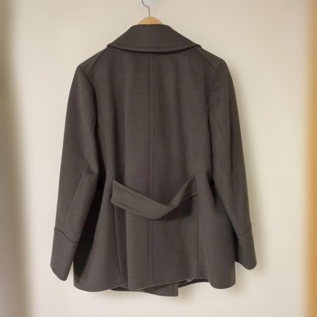 23区　ピーコート 　カーキ　オリーブ 44サイズ　タグ付未使用