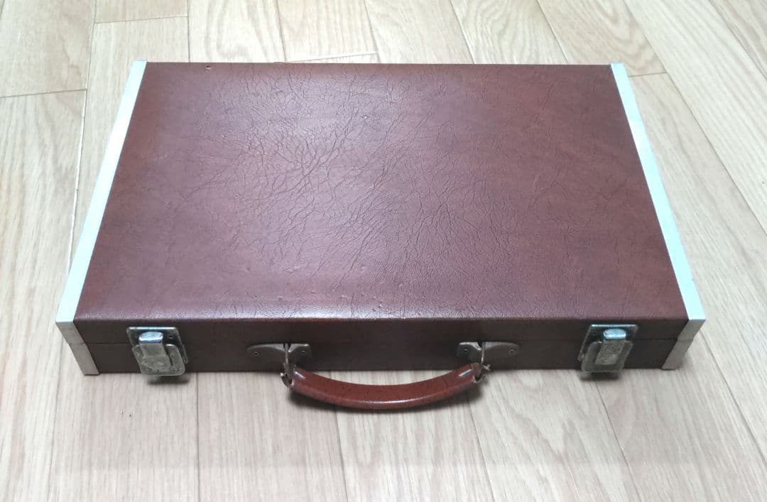 ★希少カラー★美品★ 麻王印 麻雀牌（スリートン緑）