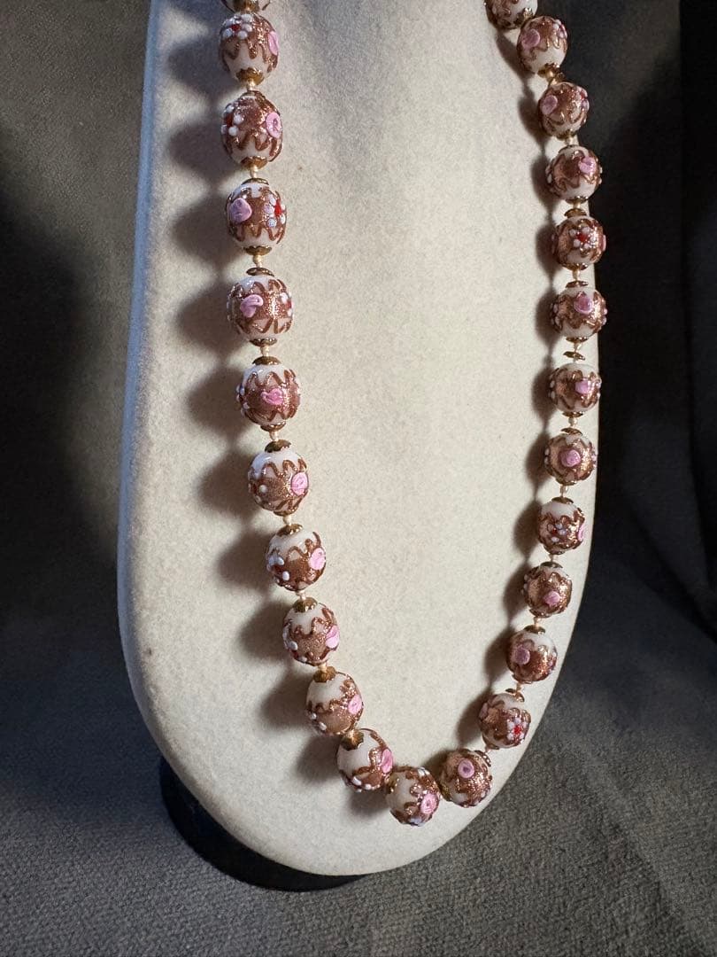 ベネチアングラス　ホリゾンブルー×ピンク　イタリアヴィンテージ ビーズネックレス