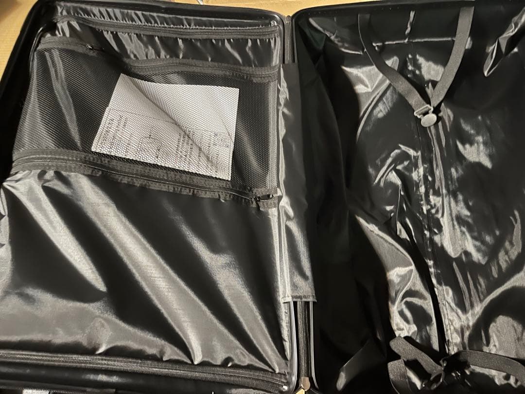 フォロー割適用済み☘️スーツケース 95リットル☘️超軽量 多機能 USBポート