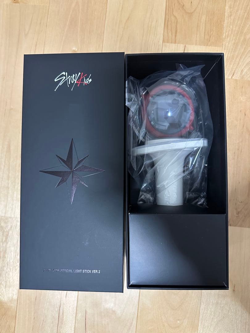 stray kids ペンラ　フィギュア