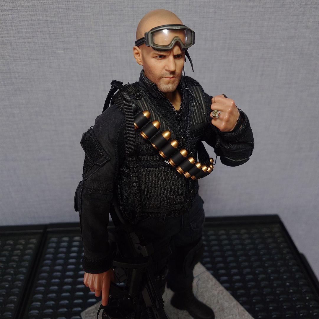 ジェイソンステイサム・カスタムフィギュア (ニューブラッドver)取り置き中