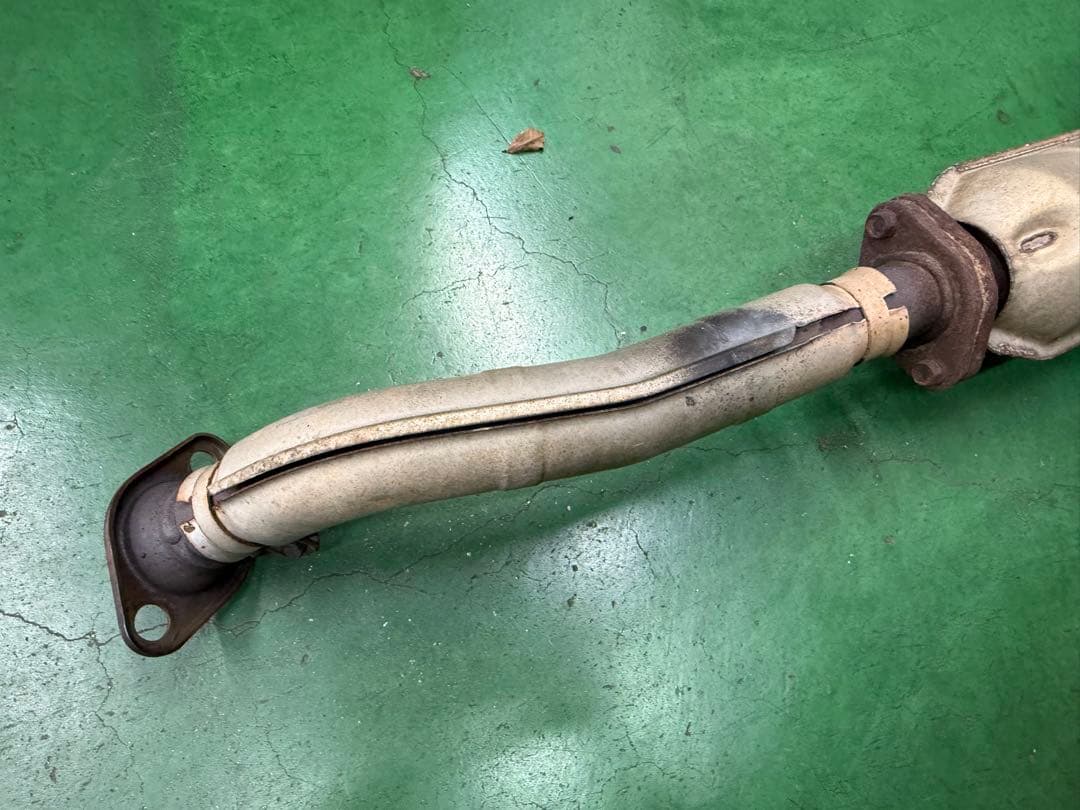 パジェロミニ　フロントパイプ　触媒