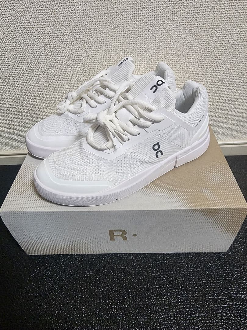 みなあおさま専用on THE ROGER SPIN　23.5cm スニーカー