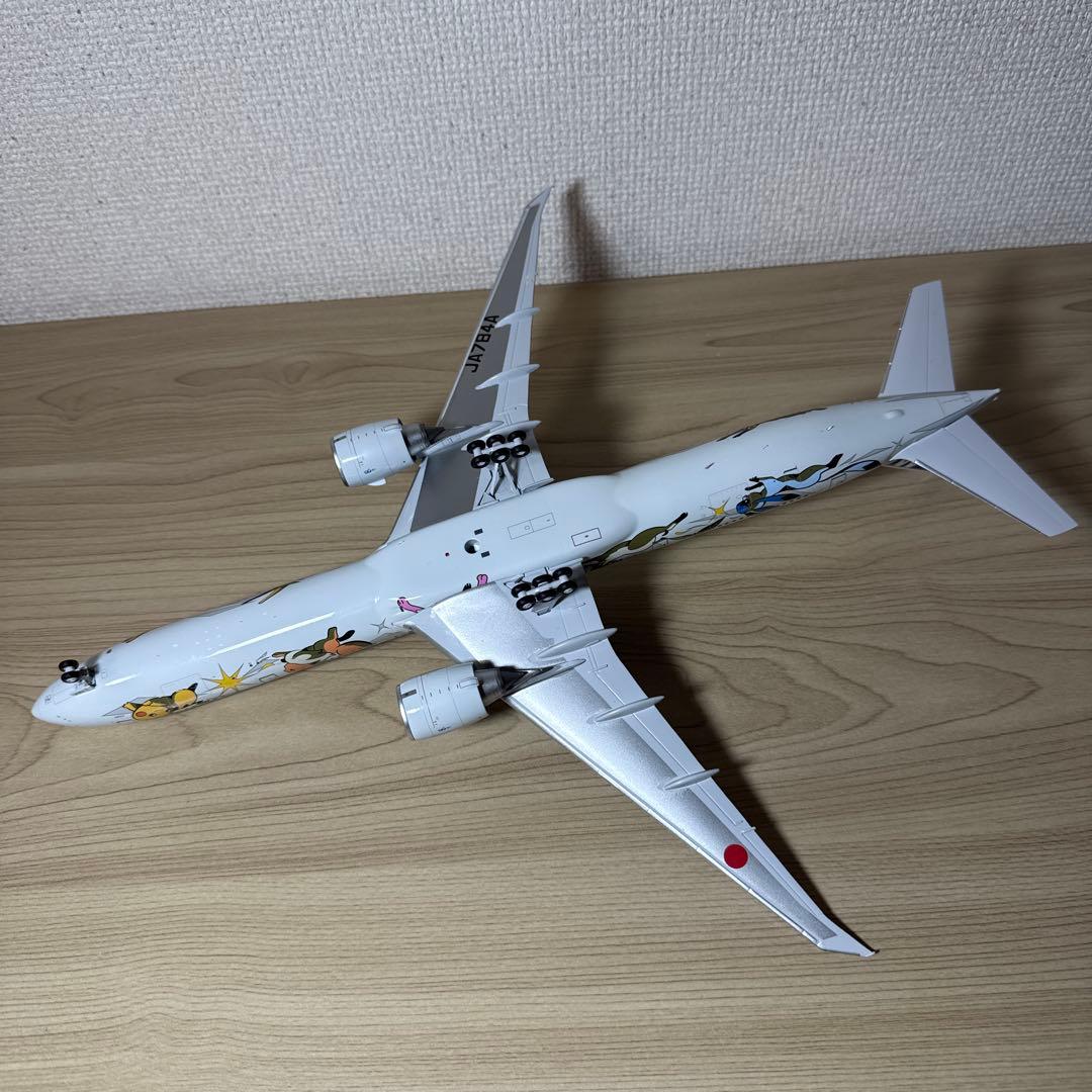 1/200 777-300ER イーブイジェット