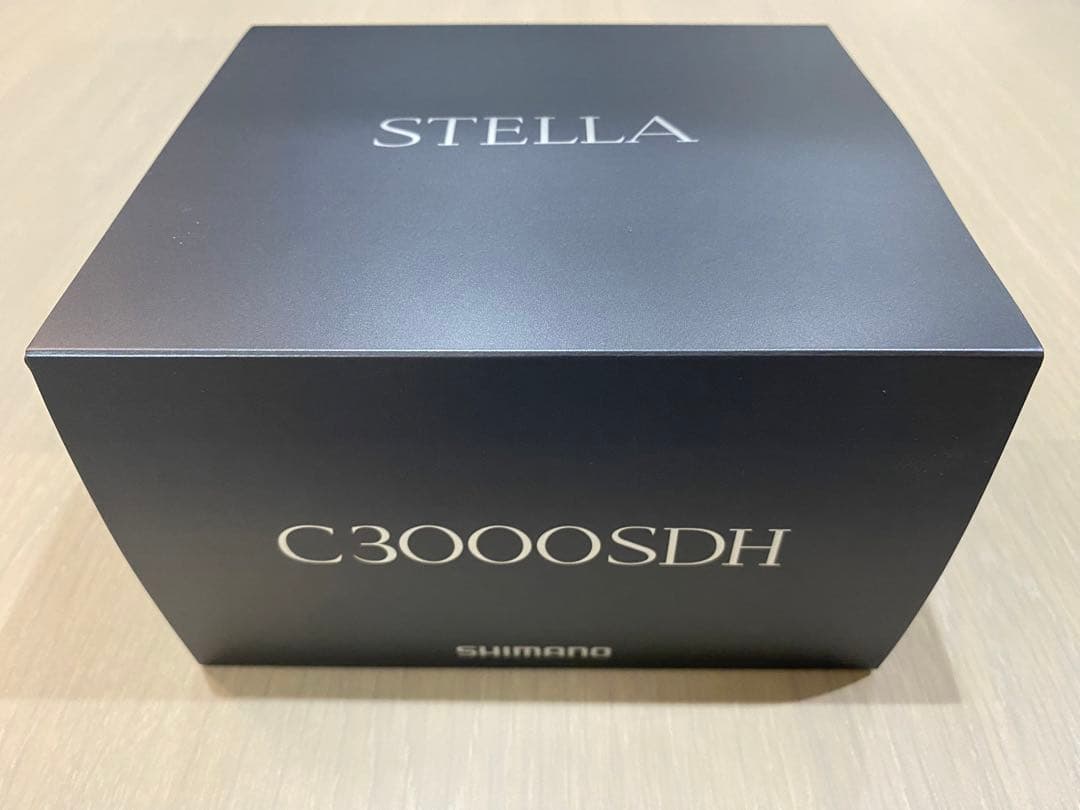 【極美品】シマノ ステラ C3000SDH