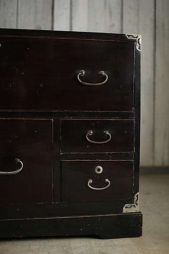 古いチェスト　引き出し4杯　タンス　収納　古家具　古民家　時代家具