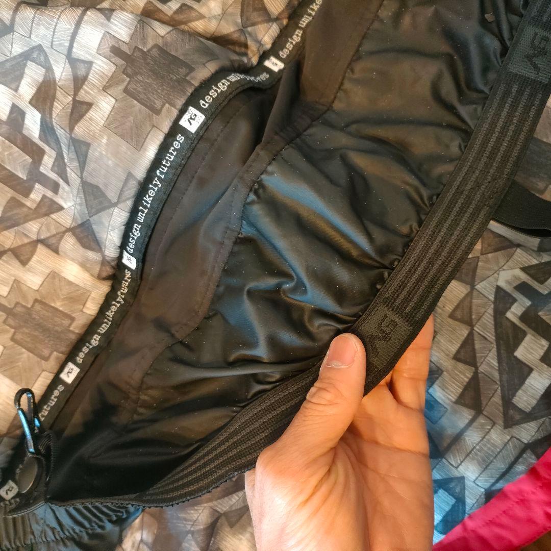 【美品】 BURTON analog　バートン スノーウエアジャケット L