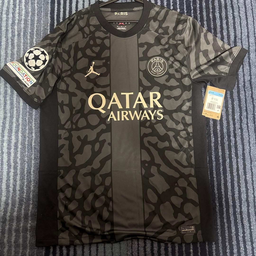 新品激レア‼️23-24psg3rdCLパッチ付きエンバペユニタグ付き