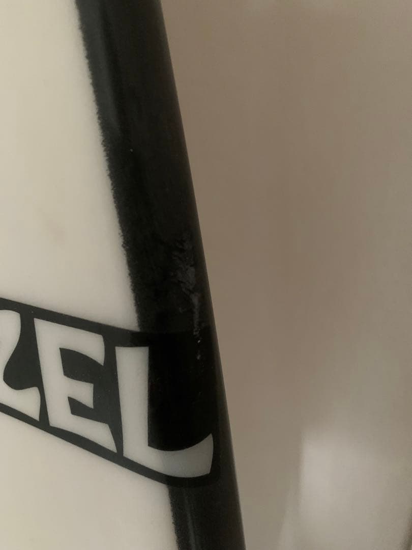 パイゼル シャドウ