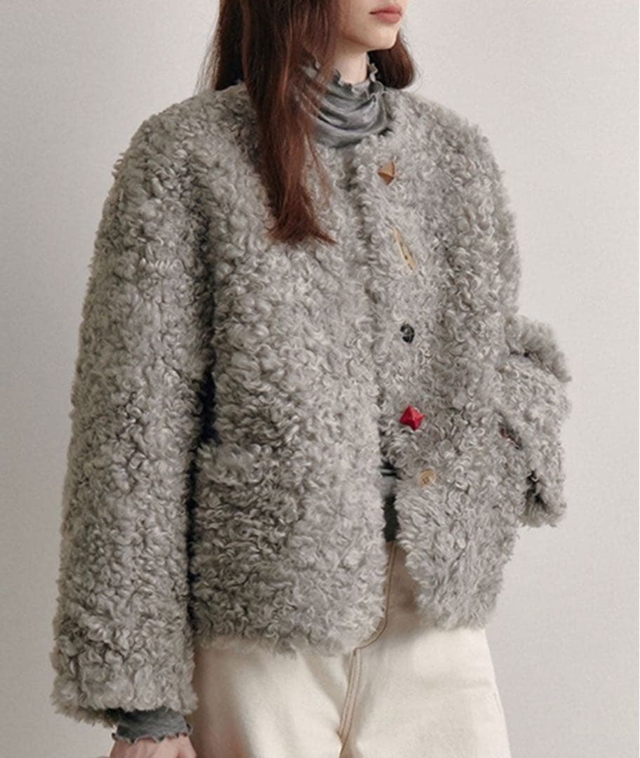 Fano Studiosカラフルボタン　ノーカラーボアショートコート　美品　M