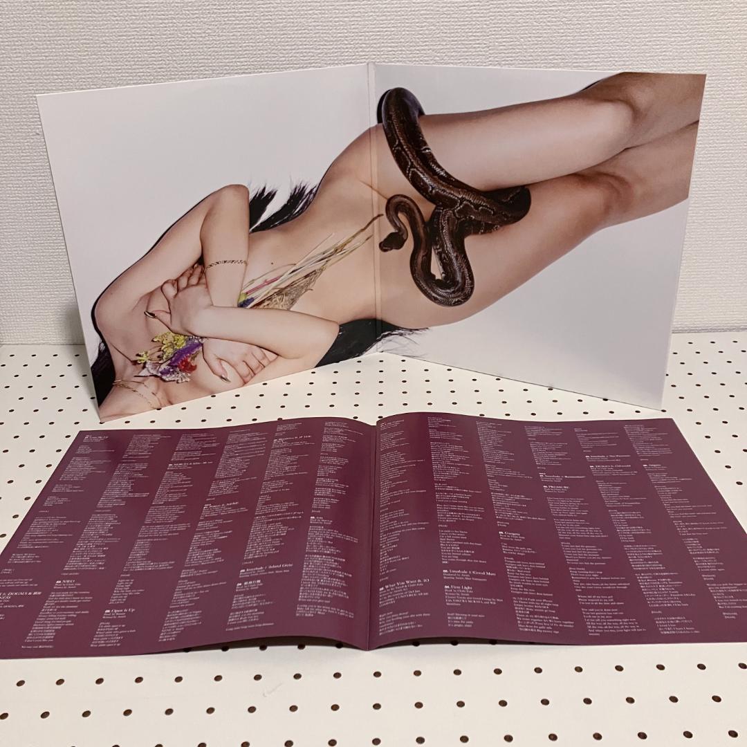 Awich 孔雀 2LP IO OZworld 鎮座NESS