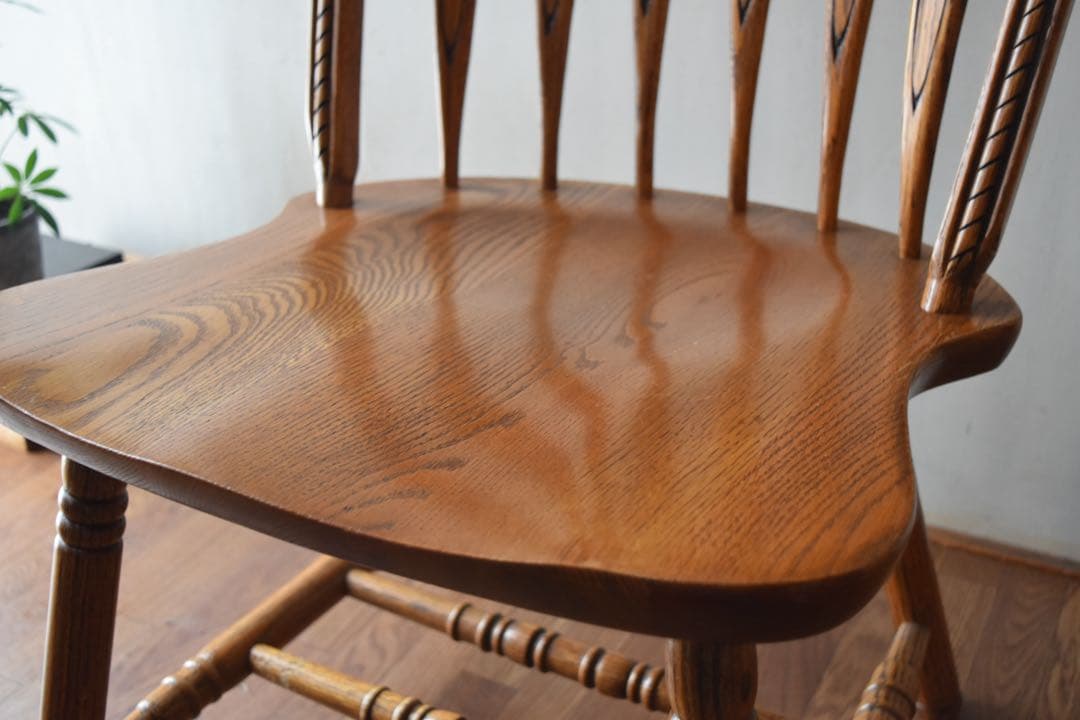 ダイニングチェア Hidemi Shin-Lee Highback Lowchair