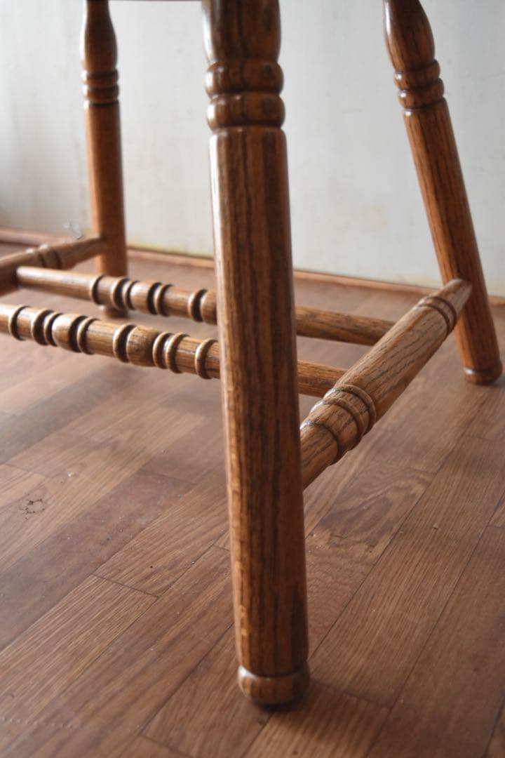 ダイニングチェア Hidemi Shin-Lee Highback Lowchair