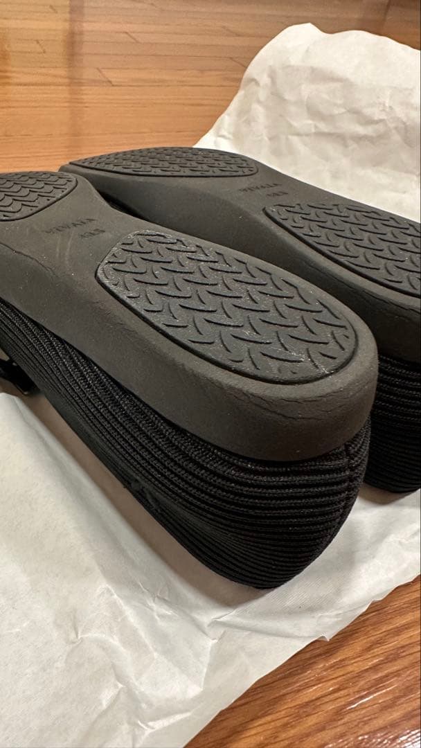 VIVAIA スクエアトゥ メリージェーン フラットシューズ