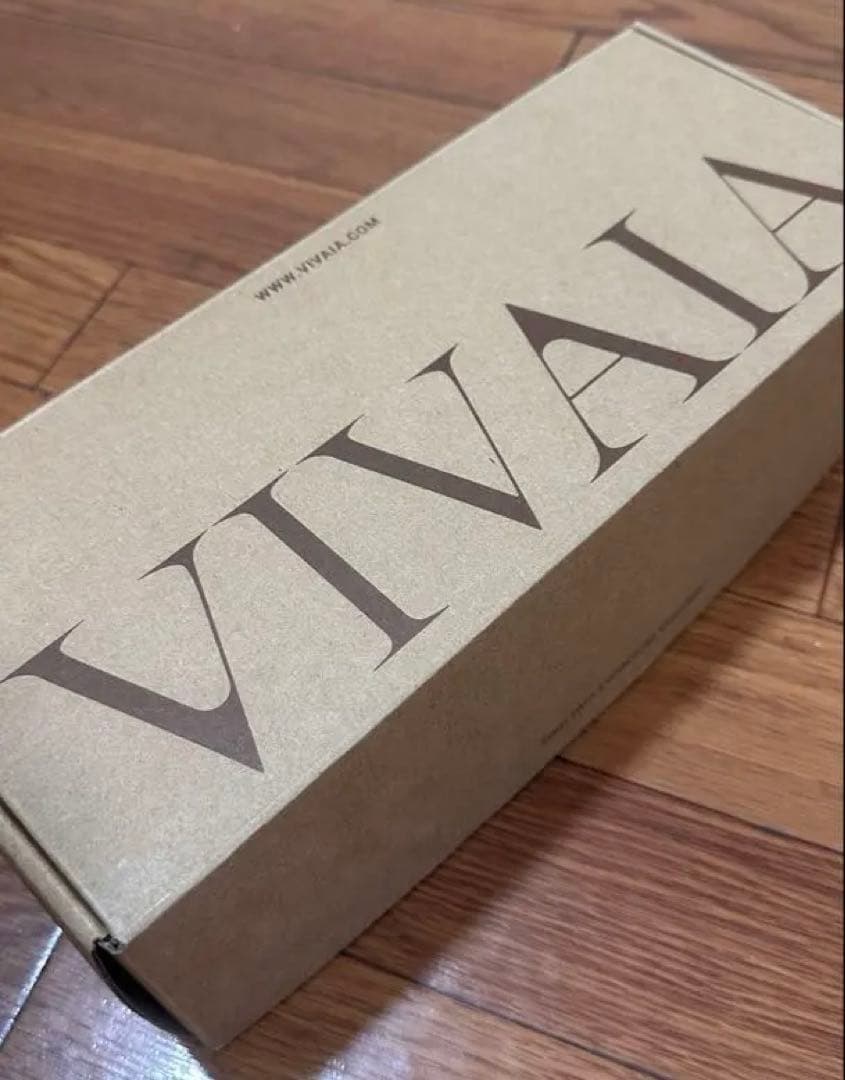 VIVAIA スクエアトゥ メリージェーン フラットシューズ