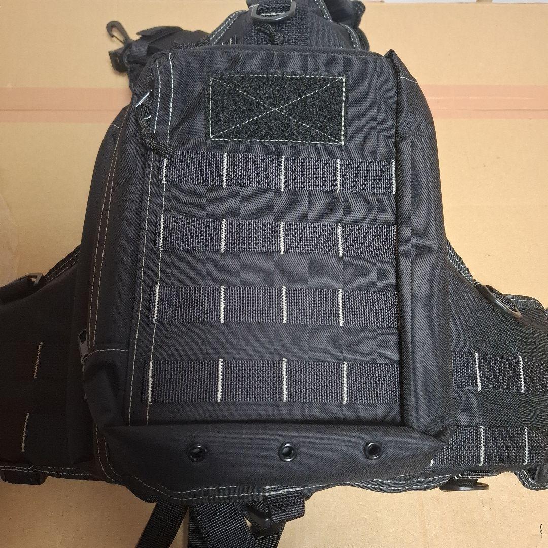 DRT　 サブロック×DRT 　スイムベイトゲームベスト　 新品