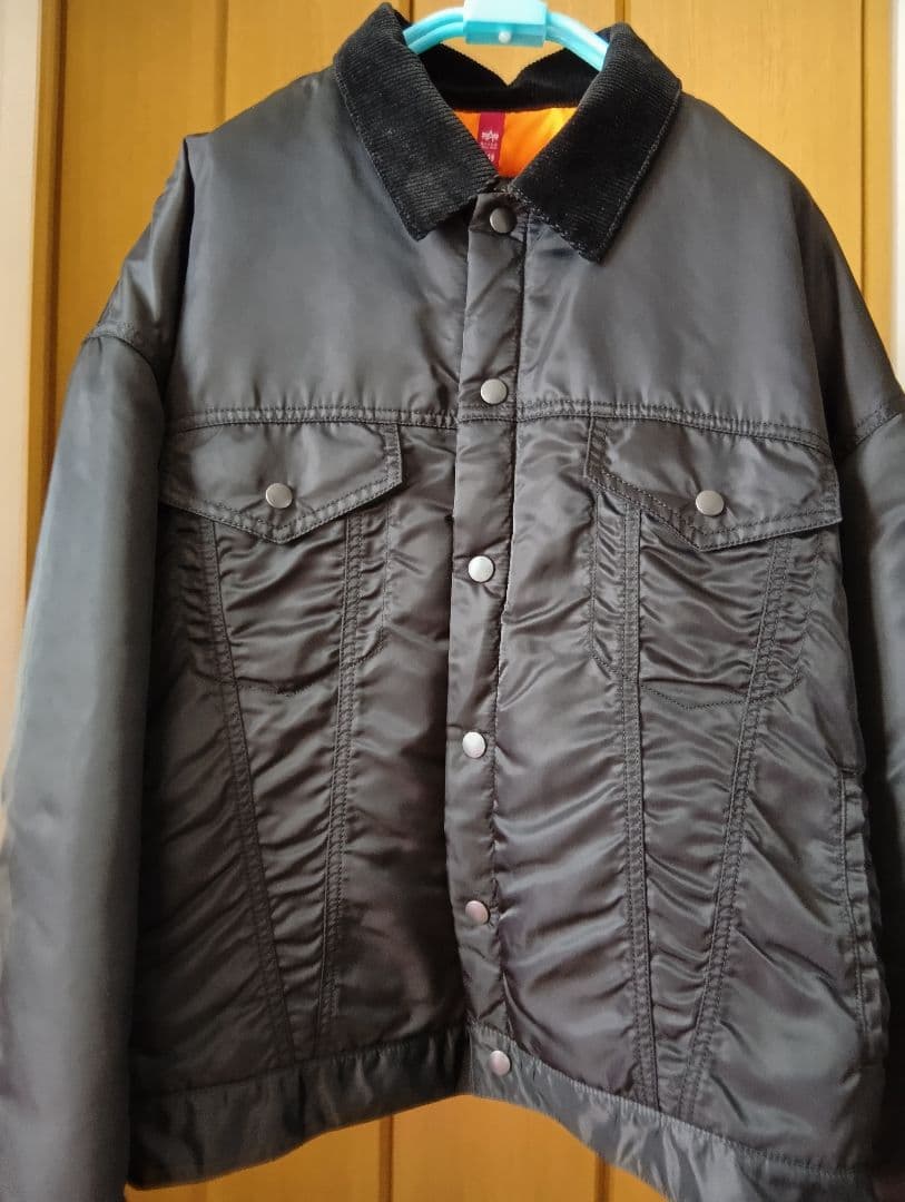 ALPHA トラッカージャケット ブラックLサイズ