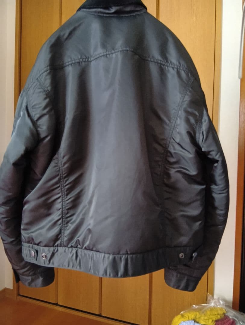 ALPHA トラッカージャケット ブラックLサイズ