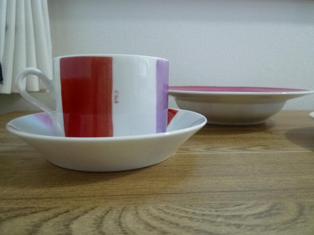 ジノリ パオラ ナヴォーネ カップ＆ソーサーの4種のセット