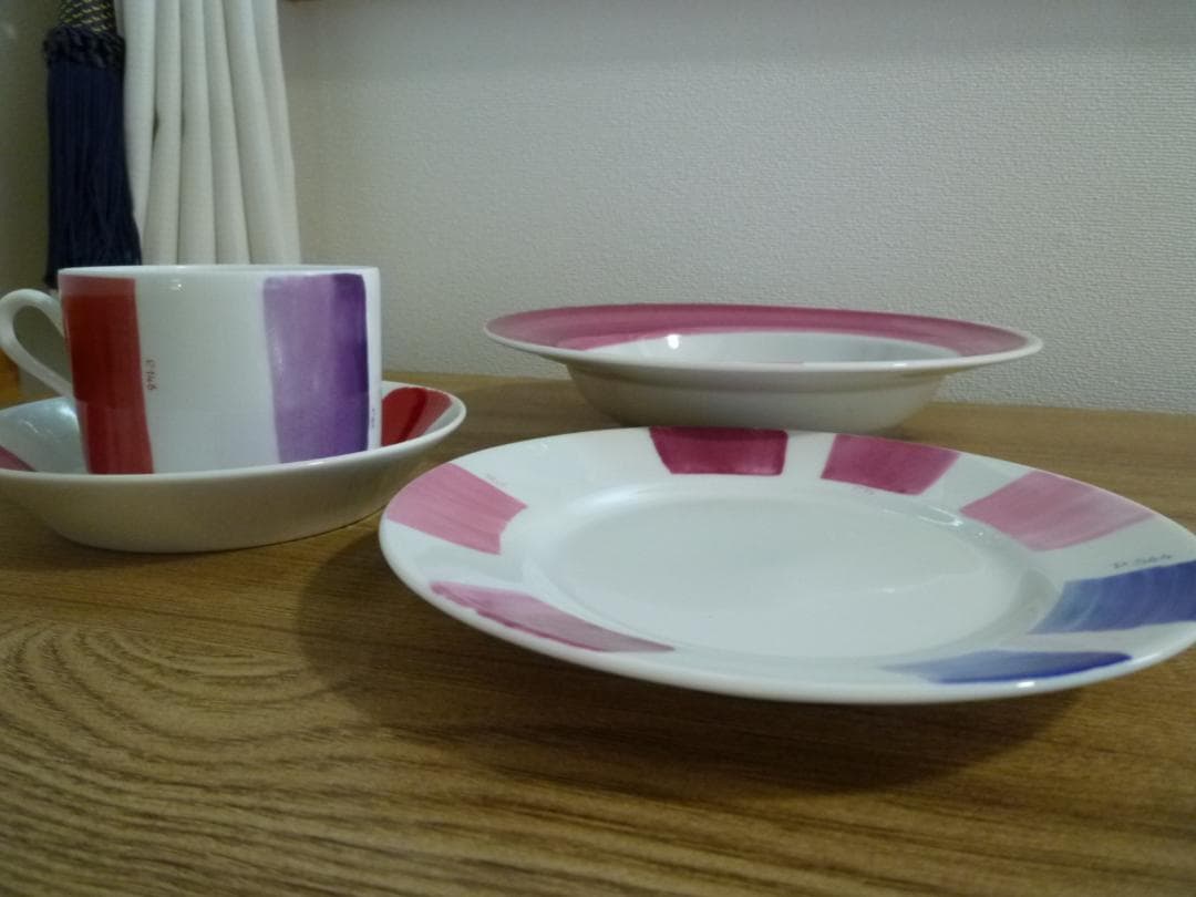 ジノリ パオラ ナヴォーネ カップ＆ソーサーの4種のセット