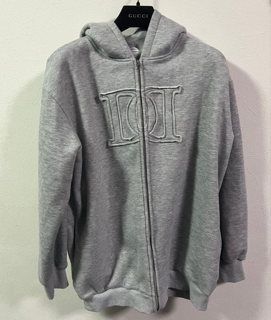 Darich アップリケDDロゴパーカー GRY